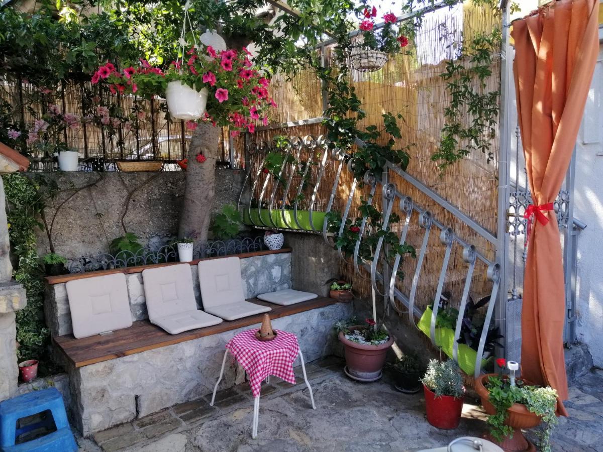 Old Town Sole Apartment Split Exterior photo